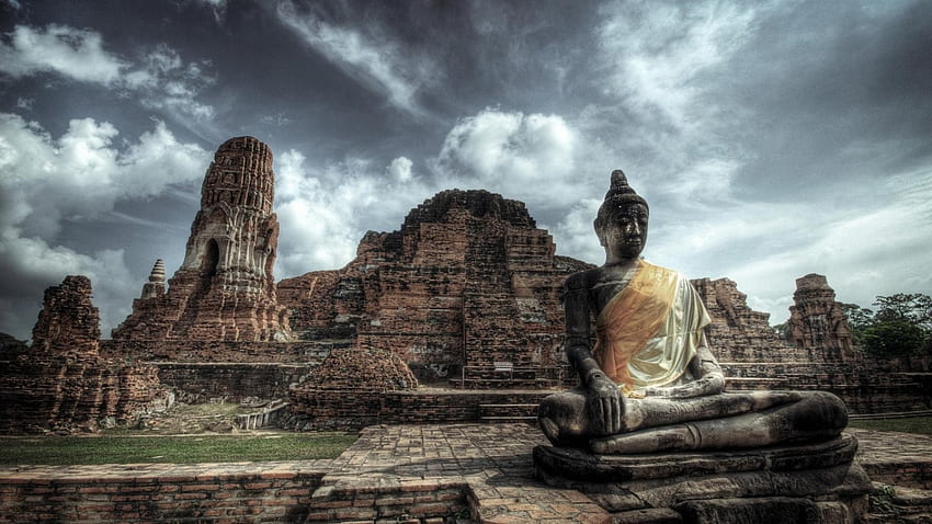 large buddha guarding a temple r, buddaha, temple, sky, r, large, towers HD wallpaper