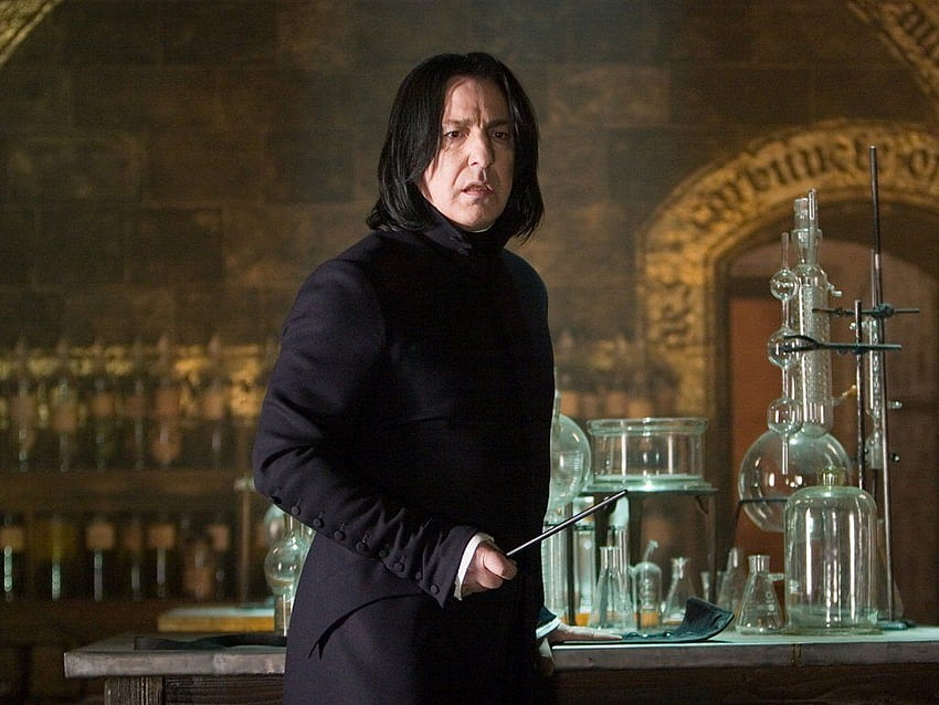 Los fanáticos de Harry Potter se reúnen, ahora puedes conseguir un trabajo como el profesor Severus Snape fondo de pantalla