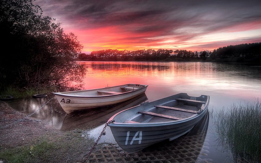 Beautiful Sunset, boat, colorful, colors, peaceful, beauty, reflection, boats, trees, water, sunset, beautiful, grass, tree, lake, view, clouds, nature, sky, lovely, splendor HD wallpaper