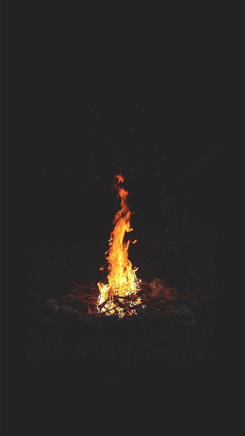 Dark Night Campfire Brillante Cielo Vista HD phone wallpaper