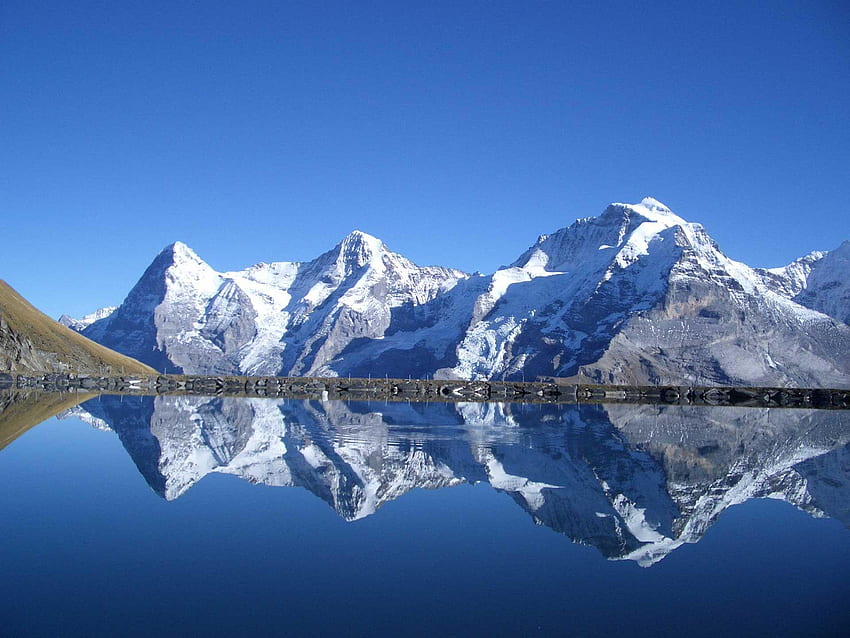 ภูเขาไอเกอร์ กรินเดลวัลด์ สวิตเซอร์แลนด์ จุงเฟรายอค วอลล์เปเปอร์ HD