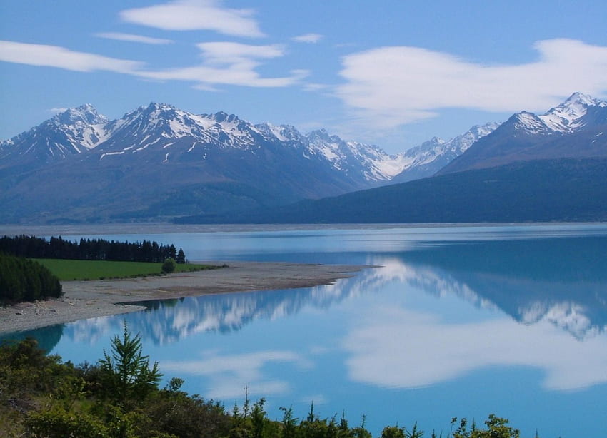 Tasman Valley, Aoraki Mount Cook, Canterbury, Нова Зеландия, четка, трева, земя, планина, езеро, дневна светлина, ден, отражение, облаци, природа, небе, вода, гора HD тапет