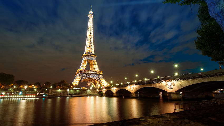 Twitter 上的ღ נєѕѕιє кαу ღAMWF Heartbeat  Eiffel Tower Selfie Commission  To see more of my Art go here httpstcobUGeRLjdy6 artwork anime  couple eiffeltower httpstcod4XjCKh45z  Twitter