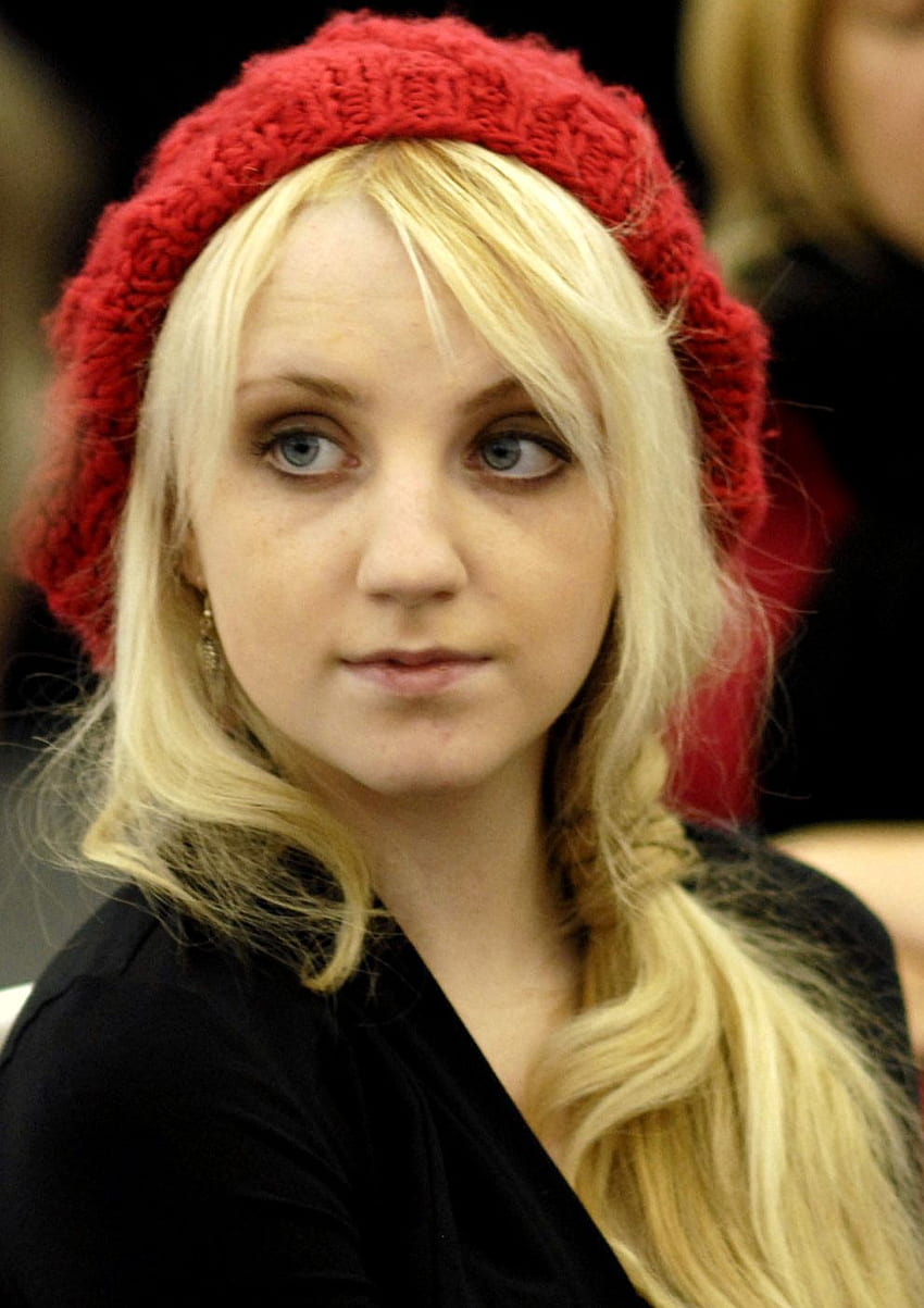 Evanna Lynch Wallpapers Hd Desktop And Mobile Backgrounds The Best