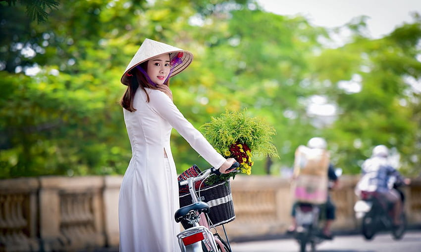 Grafik Fahrrad Sinnlichkeit sinnliche Frau Mädchen asiatische Hut Blumen. HD-Hintergrundbild