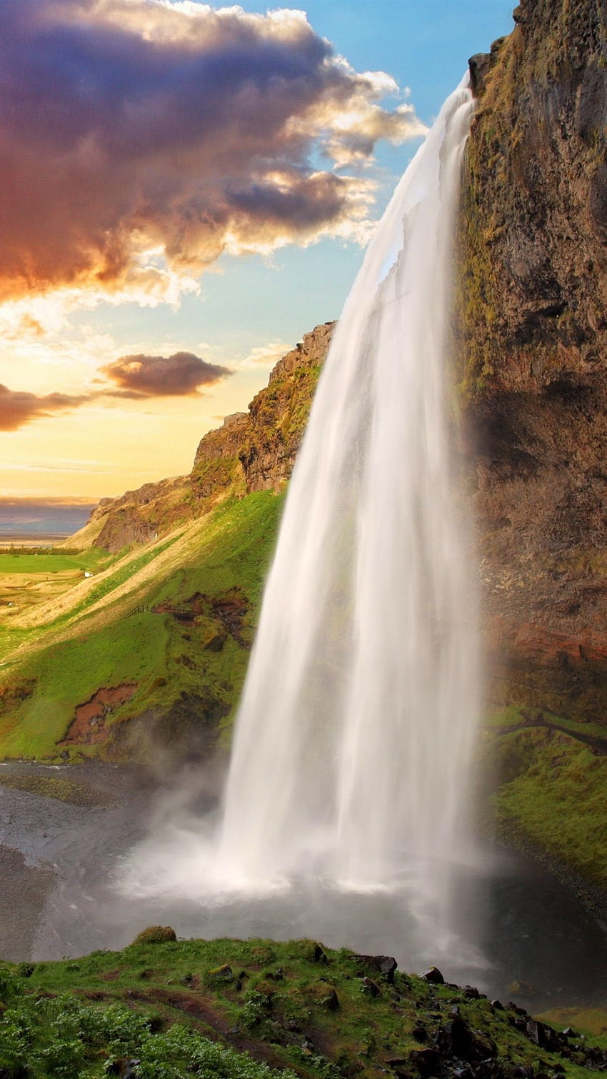 Islanda, Seljalandsfoss, cascata, fiume, campo, tramonto Sfondo del telefono HD