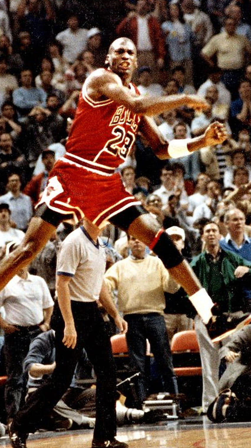 Last Dance 'acabou, mas a mania do consumidor por Michael Jordan e '90s Bulls entra em erupção, Michael Jordan Jersey Papel de parede de celular HD