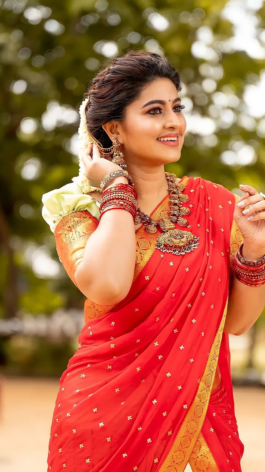Sneha, tamil actress, saree beauty HD phone wallpaper