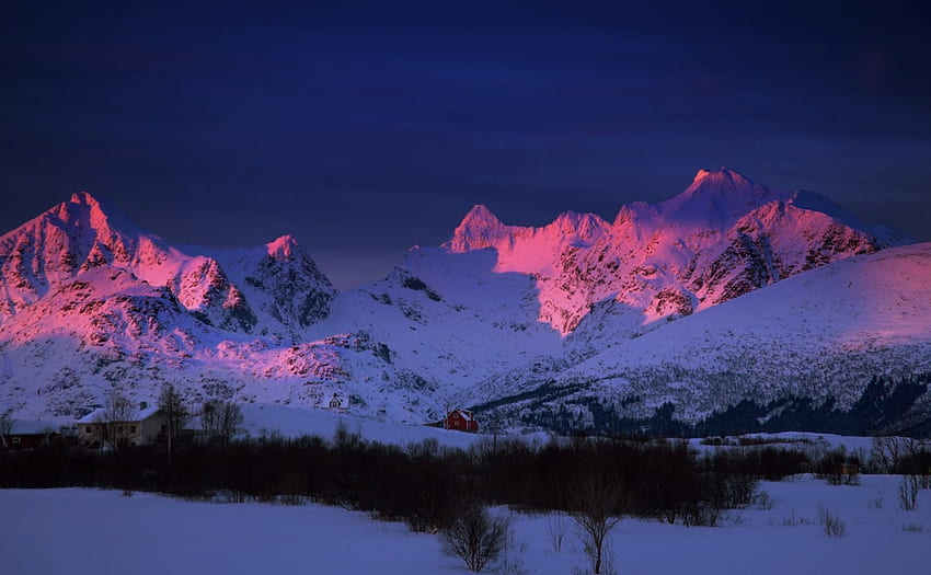 Karla Kaplı Dağların Üzerinden Pembe Gün Batımı - r, pembe, gün batımları, kar, doğa, dağlar HD duvar kağıdı