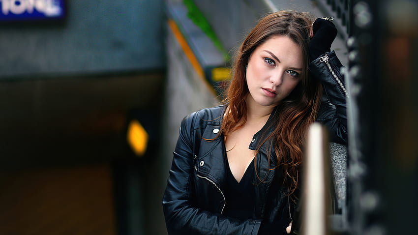 Imogen Dyer Girl Model Is Standing In Blur Background Wearing Black Leather Jacket Girls HD wallpaper