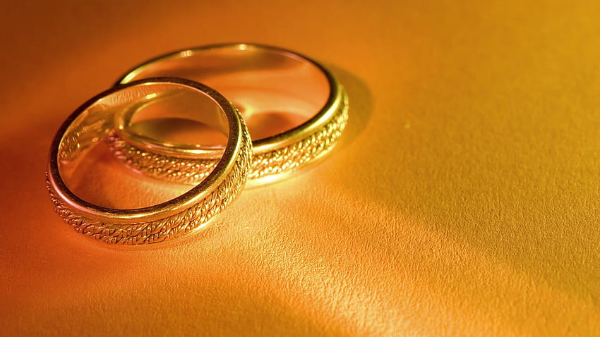 結婚指輪の日。 結婚指輪、結婚指輪、花の結婚指輪、ゴールデンリング 高画質の壁紙