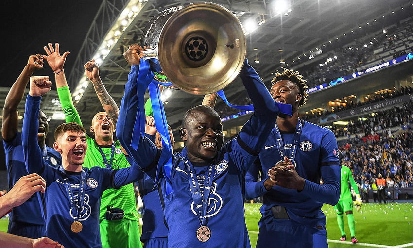 N'Golo Kante war erneut dabei, als Chelsea das Finale der Champions League gewann. Daily Mail Online, Chelsea Champions League HD-Hintergrundbild