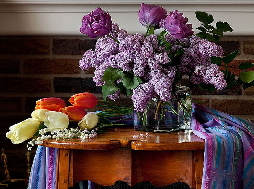 Splendor, table, tulip, white, purple tulips, lilacs, beautiful, tulips, orange, purple, nature, flowers, scarf, lovely, lilac HD wallpaper