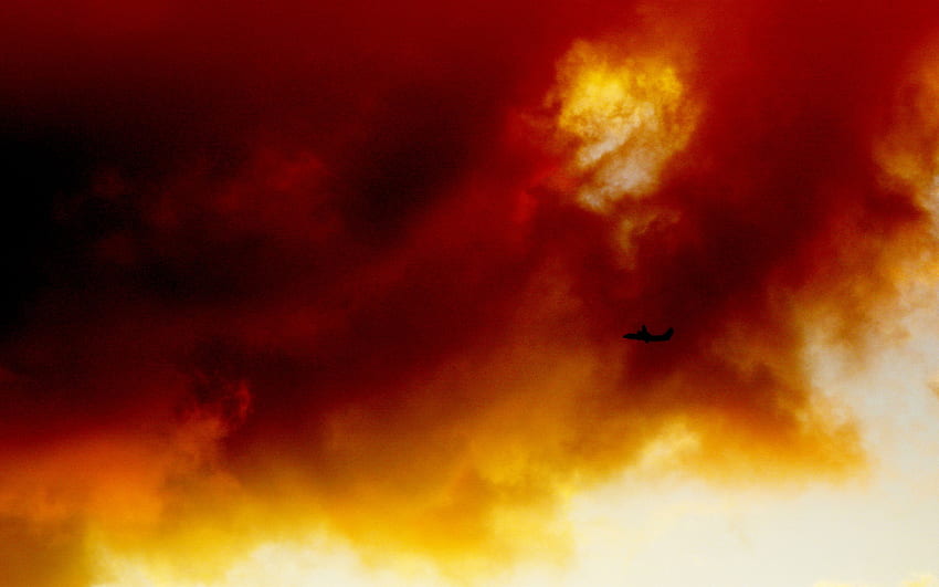 nuvole di fuoco, arancione, bellezza, aereo, aeroplano, giallo, aereo, nuvole, natura, cielo Sfondo HD
