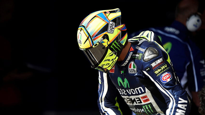 Valentino Rossi Unveils New 'Soleluna' Design on AGV Pista GP R Helmet ...