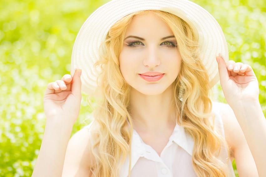 Sunny Day, sunlight, women, grass, hat, beauty HD wallpaper | Pxfuel