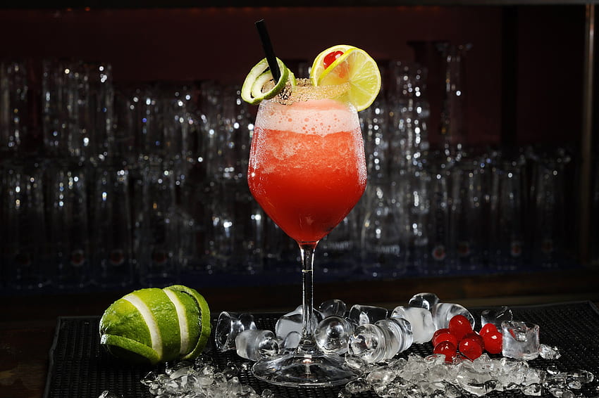Daiquiri fruit cocktail ice drink alcohol ., Drinks HD wallpaper