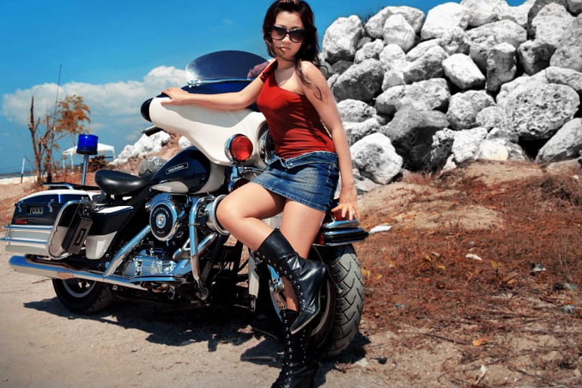 Harley Girl, vélo, cowgirl, harley, bottes Fond d'écran HD