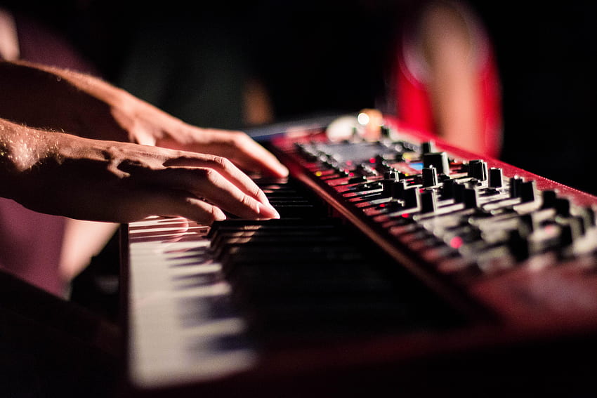 Synthesizer, keys, fingers, hands, musical instrument HD wallpaper | Pxfuel