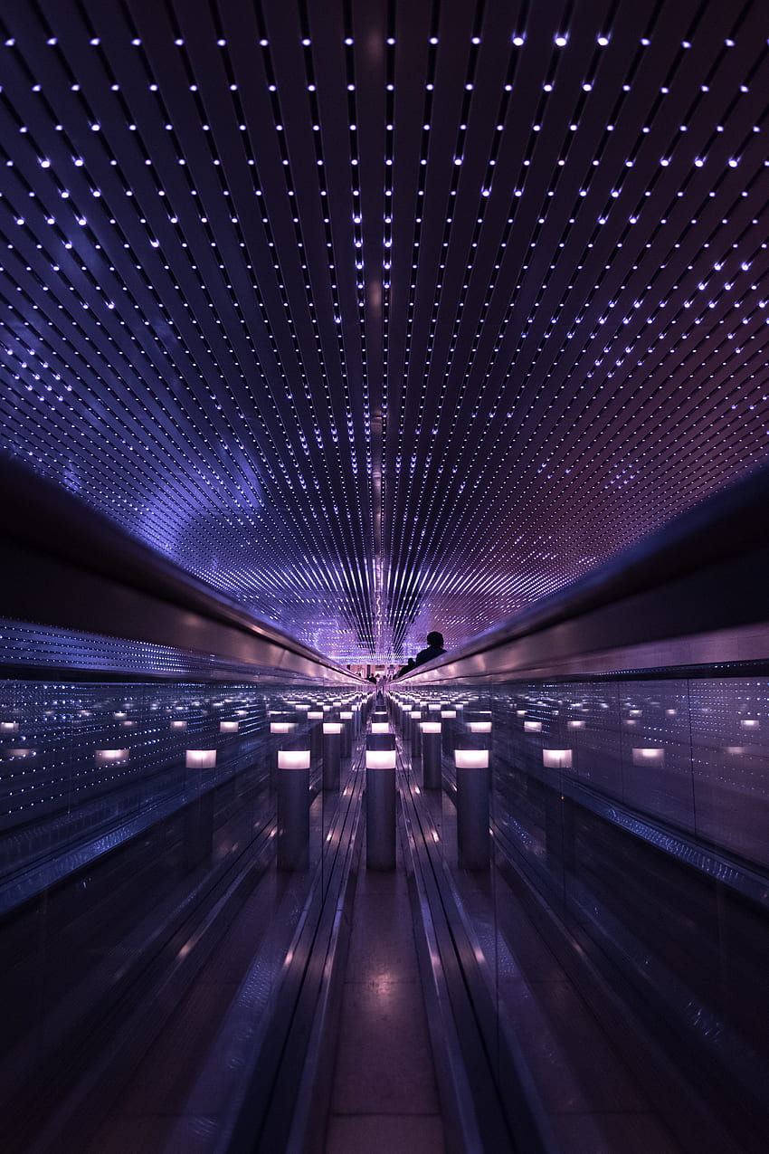 สถาปัตยกรรม ภายใน ส่องแสง แสง เบ็ดเตล็ด เบ็ดเตล็ด รถไฟใต้ดิน รถไฟใต้ดิน บันไดเลื่อน วอลล์เปเปอร์โทรศัพท์ HD