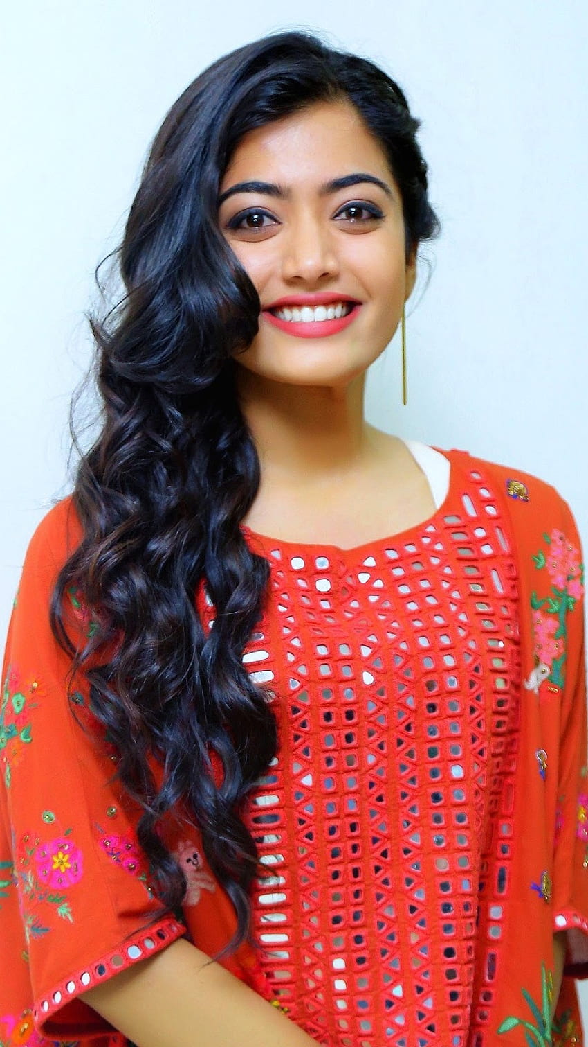 Rashmika Mandanna Ki, 아름다운 남쪽 히로인 HD 전화 배경 화면