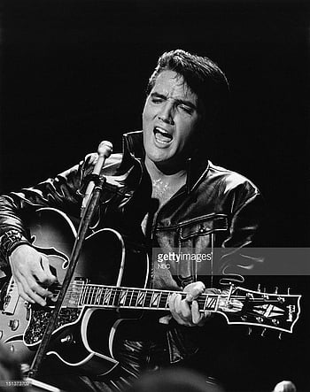 Elvis Presley during his '68 Comeback Special on NBC. Elvis presley , Elvis  presley, Elvis, Elvis 1969 HD phone wallpaper | Pxfuel