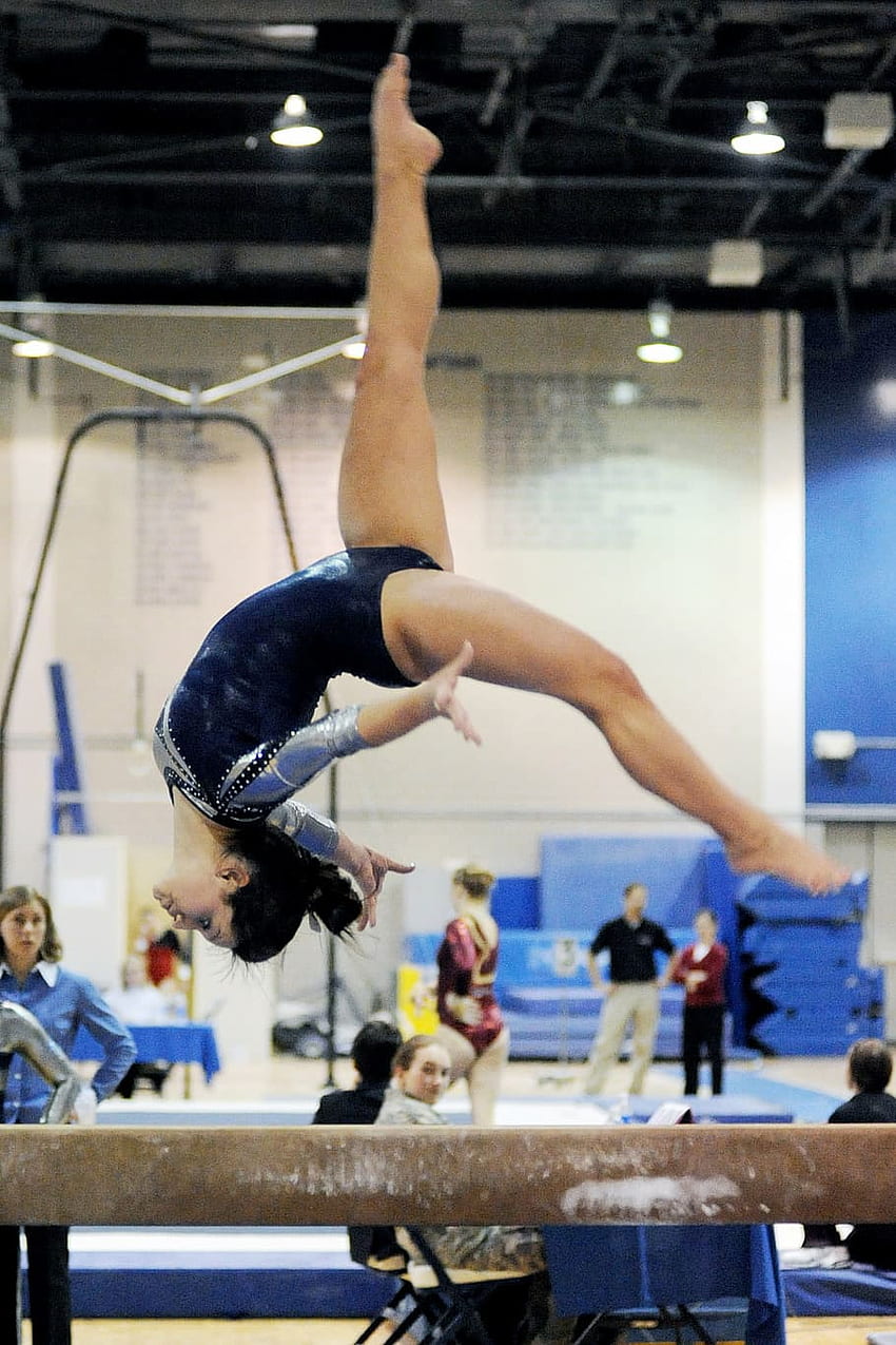 : gymnast back flipping on beam, gymnastics, female HD phone wallpaper