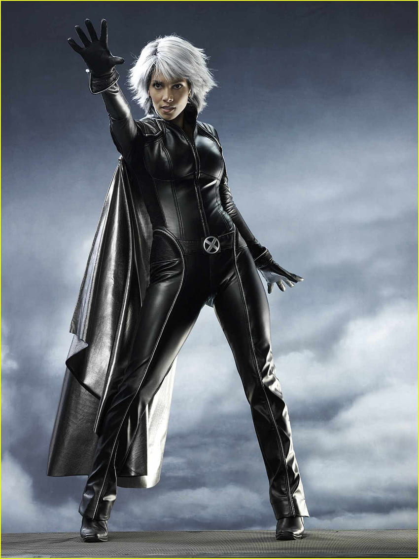 Halle Berry como Storm ¡Me encanta su personaje!. Halle Berry, Tormenta de X-Men fondo de pantalla del teléfono