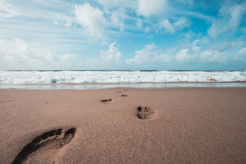 Foot marks, sand, close up, beach HD wallpaper