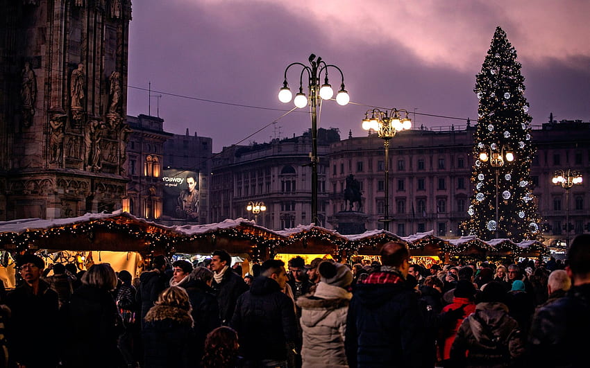 Milan, Piazza Duomo, pohon Natal, kota malam, lampu, orang, Italia Wallpaper HD