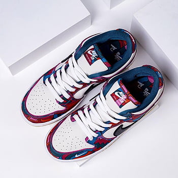 – Your favorite sneakers in 4K, Retina, Mobile and  HD wallpaper resolutions! » Blog Archive NEW Nike SB Dunk Low Phillies  wallpaper! -  - Your favorite sneakers in 4K, Retina