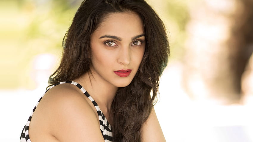 Indian Actress Close Up , South Actress HD wallpaper | Pxfuel