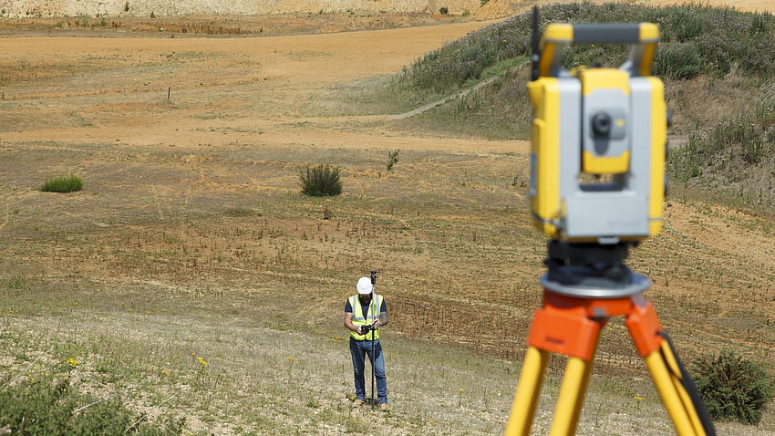 Land Surveyor, Land Surveying - Survey Solutions UK HD wallpaper