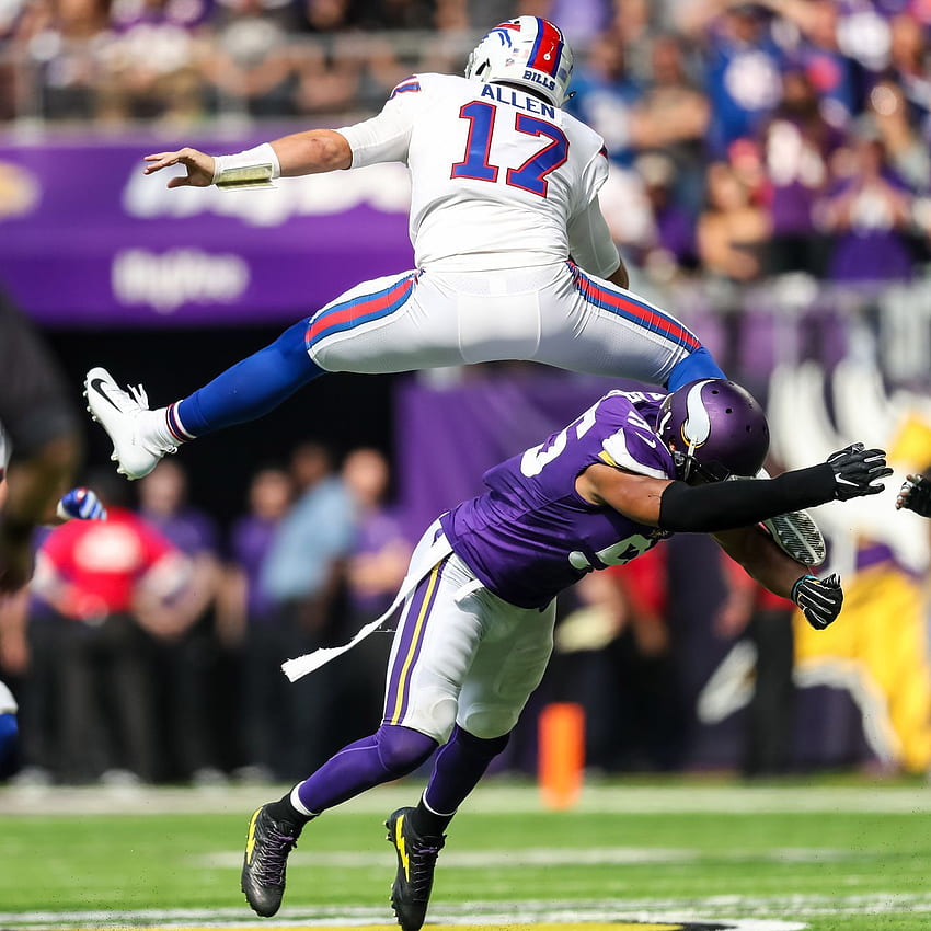 Minnesota Vikings linebacker Anthony Barr thinks Buffalo Bills quarterback Josh Allen was “crazy” for hurdling him HD phone wallpaper