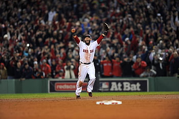 After A Long And Painful Wait, Dustin Pedroia To Receive Proper Fenway  Farewell – CBS Boston HD phone wallpaper