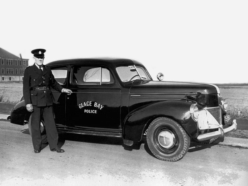 Studebaker Champion DeLuxe Club Sedan Polizia retrò . . 115546. Auto della polizia, Studebaker, Polizia, Auto della polizia d'epoca Sfondo HD