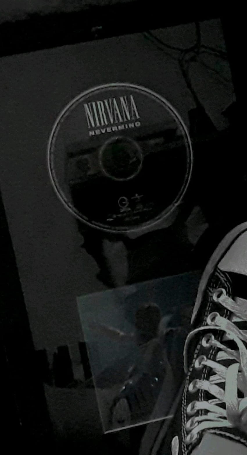 Nirvana astetik dark, automotive lighting, walking shoe HD phone wallpaper