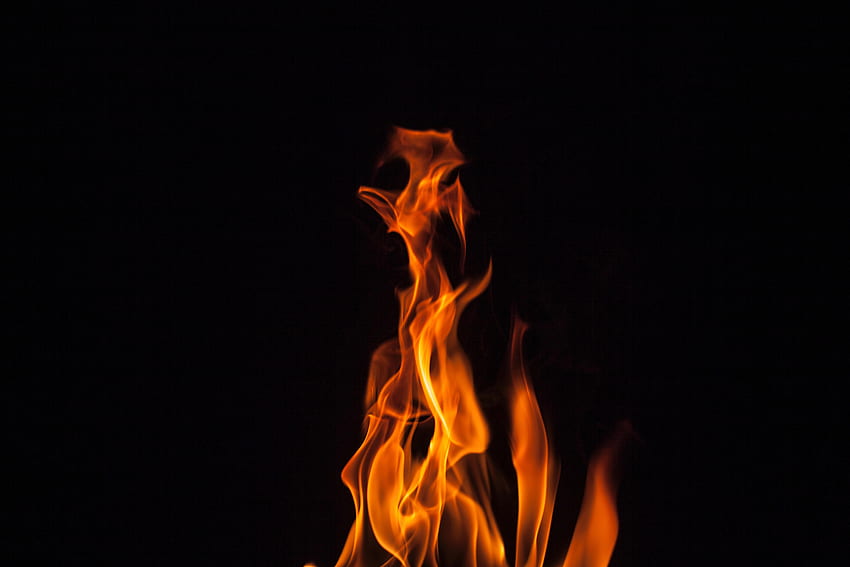 火、かがり火、闇、炎、燃焼 高画質の壁紙