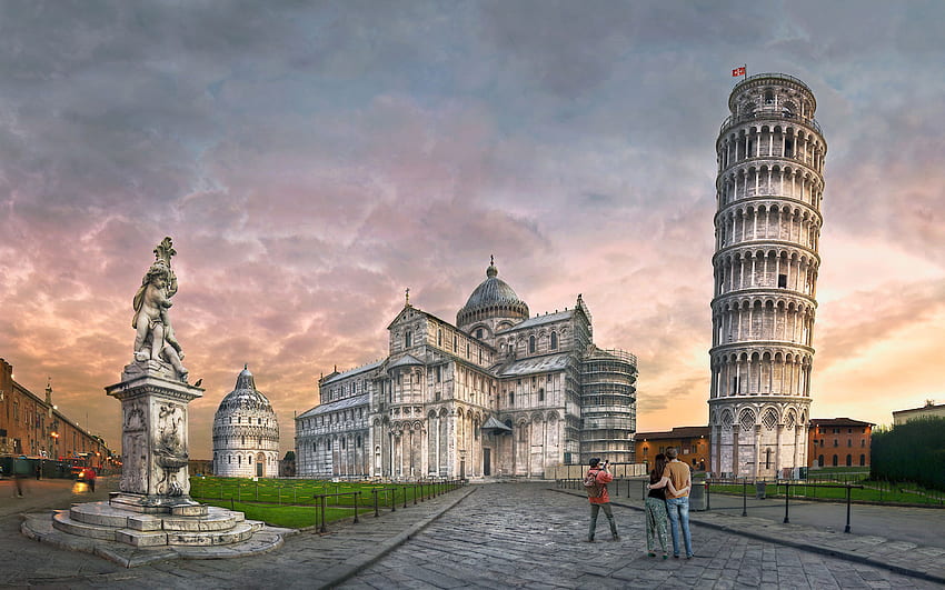 Torre de Pisa Itália na Praça Dei Miracoli junto com o Duomo papel de parede HD