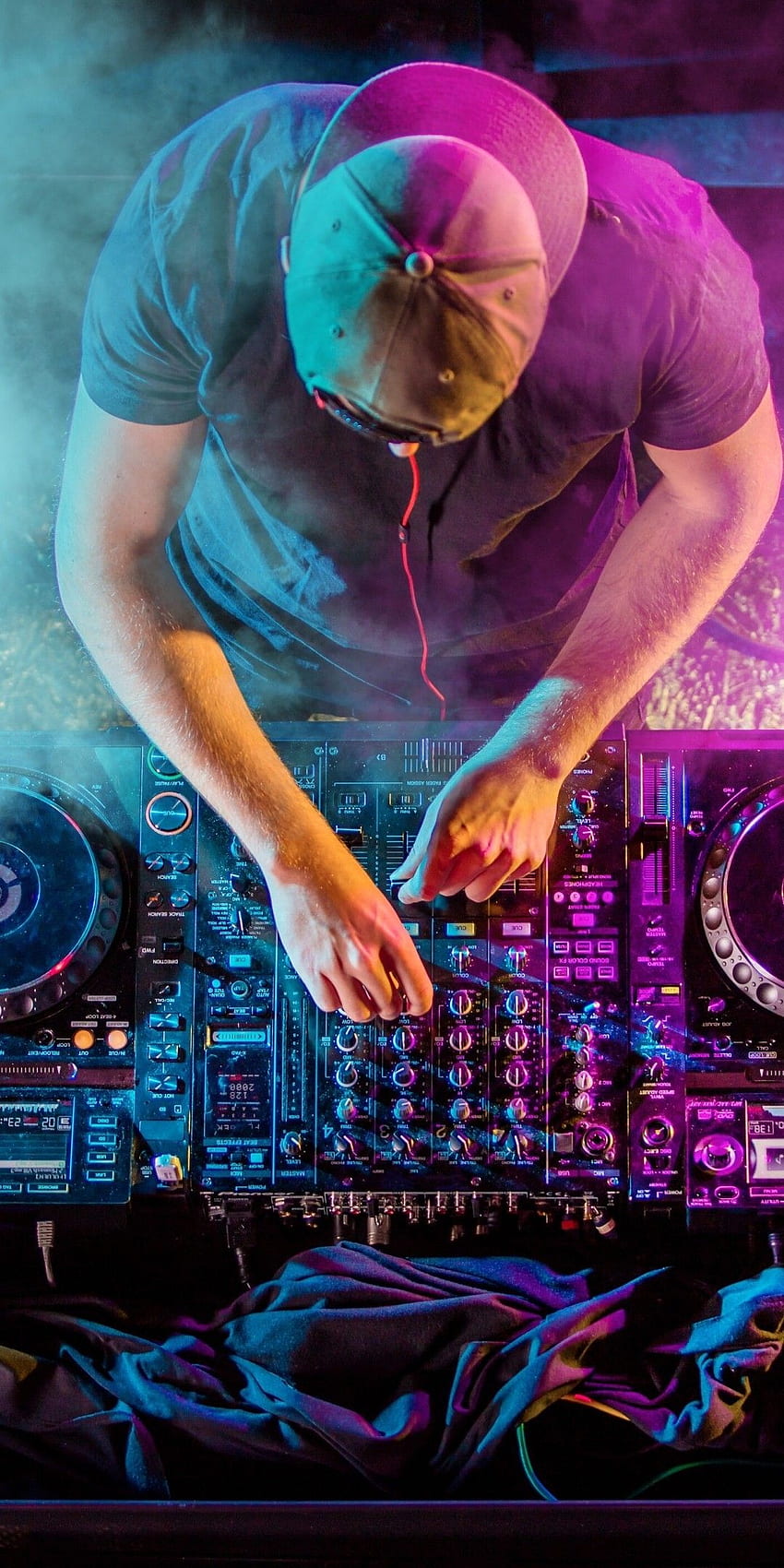 Dj, Music Producer, Stage, Dj Controller, Mixing For Huawei Mate 10 Hd  Phone Wallpaper | Pxfuel
