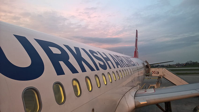 Havayolu İncelemesi: Türk Hava Yolları (uzun mesafe Ekonomi). Türk hava yolları, Havayolları, Havayolu HD duvar kağıdı