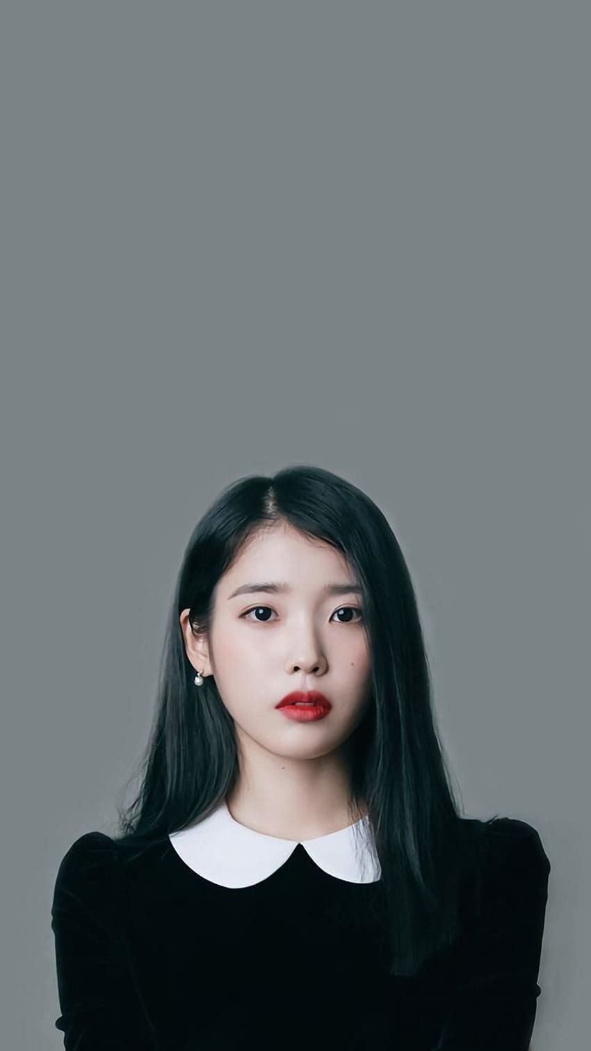 IU Kpop Beauty Girl Singer Blue Flare iPhone X Wallpapers Free Download