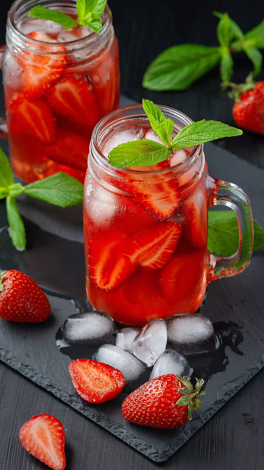 Strawberry juice, red, mint, cocktail, decor, fruit, cold, ice HD phone wallpaper