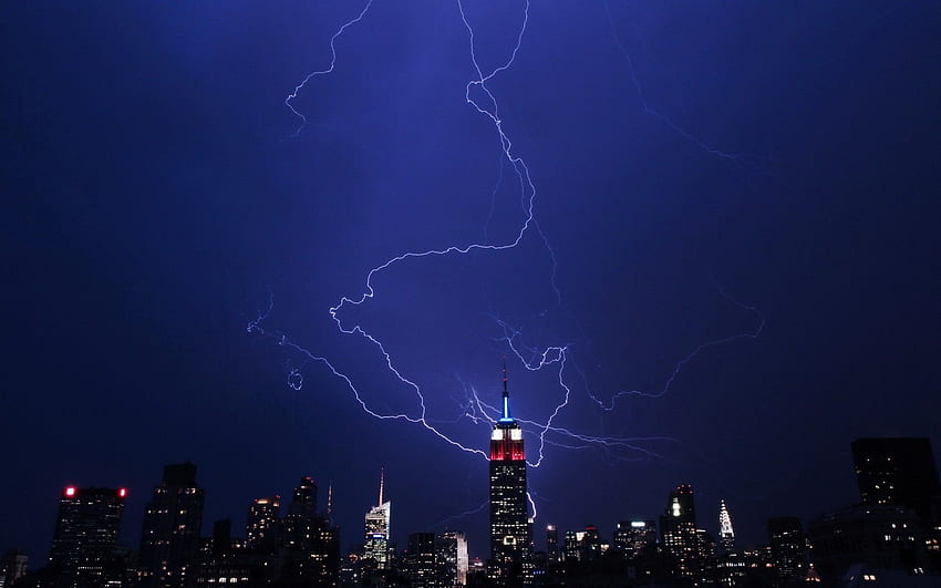 Storm empire state building lightning bolts . All HD wallpaper | Pxfuel