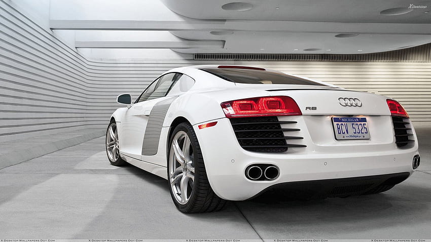 Back Pose Of Audi R8 In White In Garage HD wallpaper