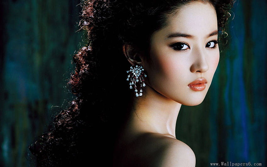 Chinese movie stars . celebrities chinese actresses crystal liu yifei 1  chinese. Beautiful girl , Portrait girl, Beautiful girl HD wallpaper |  Pxfuel