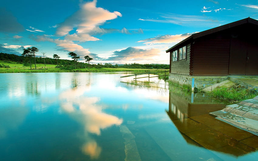 ธรรมชาติ ท้องฟ้า ทะเลสาบ สะท้อน บ้านหลังเล็ก บ้านพัก ความเงียบสงบ ความสงบ สีฟ้า วอลล์เปเปอร์ HD