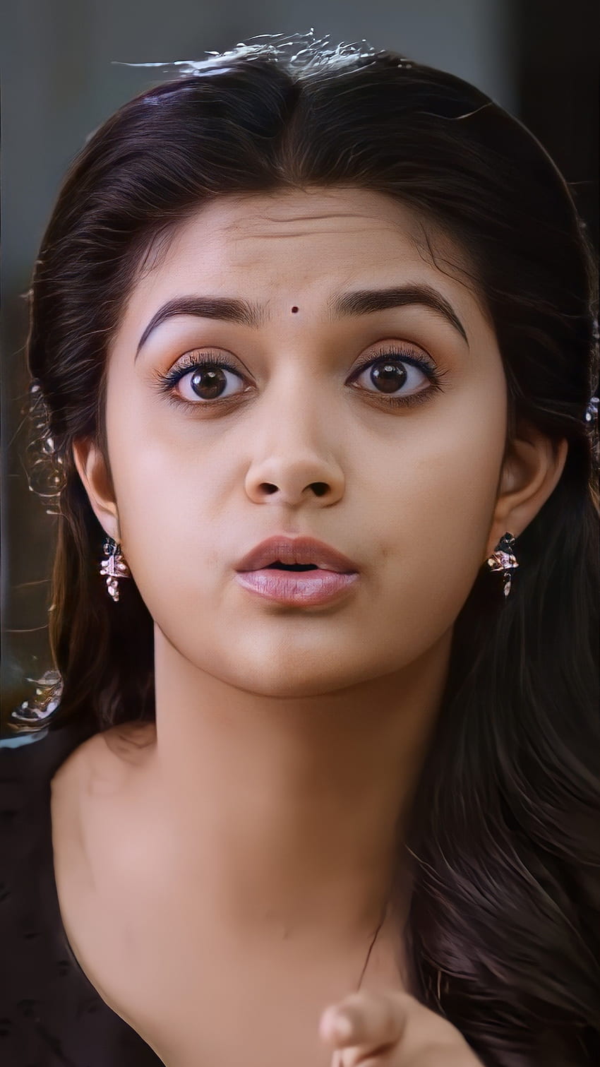 Keerthi Suresh, tamilische Schauspielerin HD-Handy-Hintergrundbild