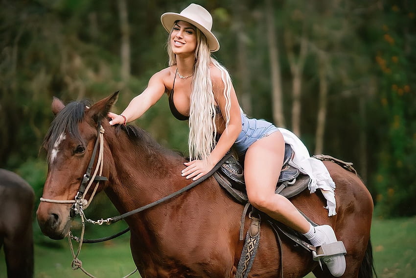Fun Ride, cowgirls, ranch, horses, blondes HD wallpaper
