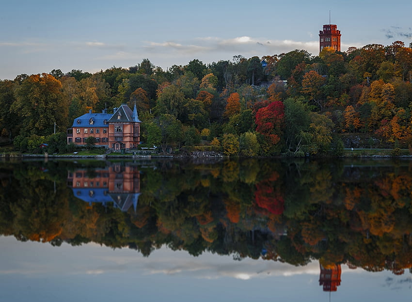 Rumah di Swedia, sungai, refleksi, pohon, alam, rumah, hutan, danau Wallpaper HD